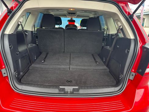 Used 2019 Dodge Journey SE w/ Premium Group FWD image 6