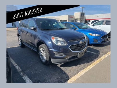 Used 2017 Chevrolet Equinox LS AWD/4WD image 1