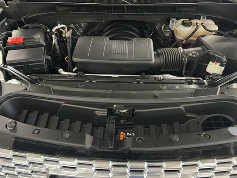 Used 2024 GMC Yukon Denali w/ Denali Reserve Package AWD/4WD image 43