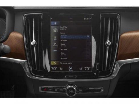 Used 2020 Volvo S90 T8 Inscription image 13