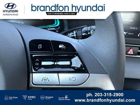 Used 2026 Hyundai Elantra Hybrid FWD image 15