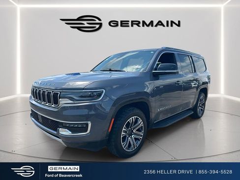 Used 2024 Jeep Wagoneer Series II AWD/4WD image 3