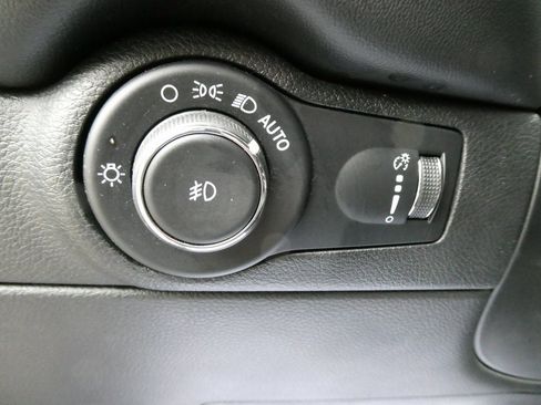 Used 2022 Dodge Durango SXT w/ Trailer Tow Group IV image 27