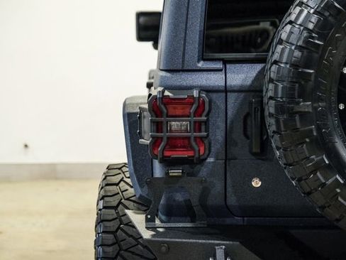 Used 2020 Jeep Wrangler Unlimited Rubicon AWD/4WD image 41