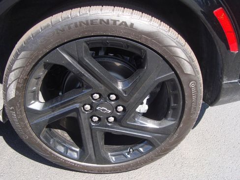 Used 2025 Chevrolet Equinox EV RS image 7