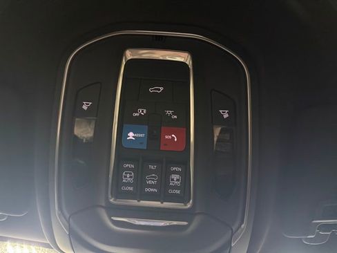 New 2026 Jeep Grand Cherokee L Limited AWD/4WD image 16