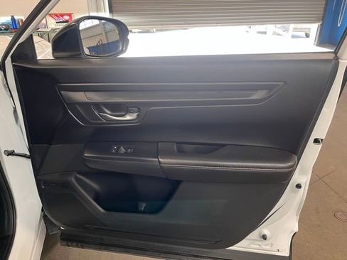 Used 2024 Honda CR-V Sport image 12