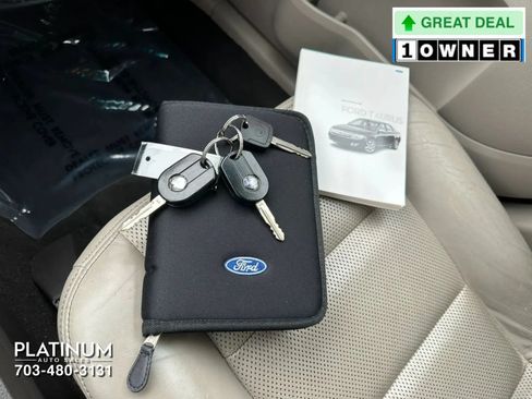 Used 2008 Ford Taurus SEL FWD image 17