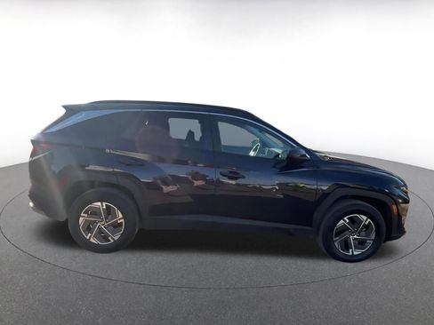 Used 2025 Hyundai Tucson Blue image 16