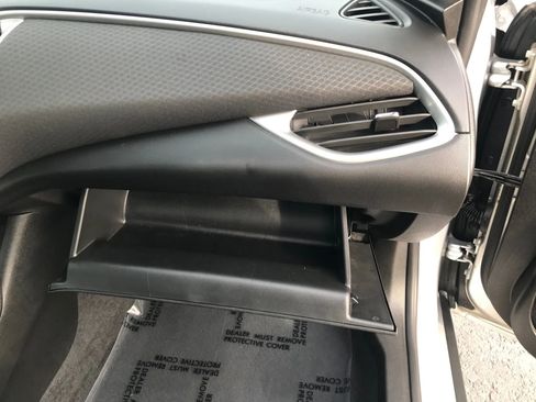 Used 2022 Chevrolet Malibu LS image 42