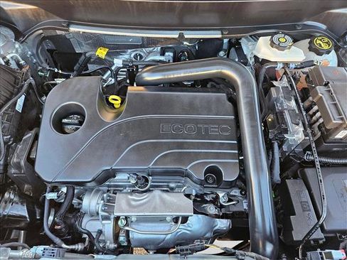 Used 2014 GMC Acadia SLE image 19