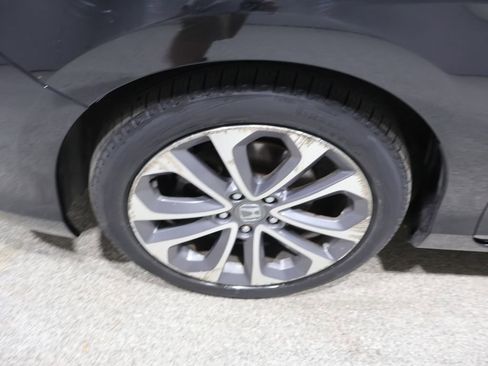 Used 2014 Honda Accord Sport image 9