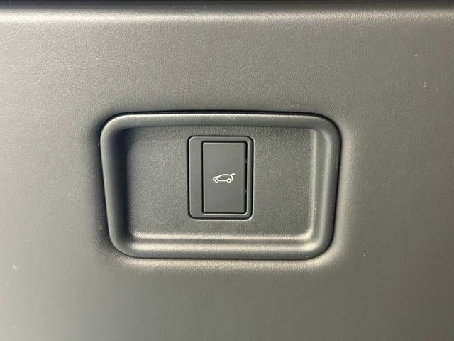 New 2026 Land Rover Range Rover Sport SE AWD/4WD image 37