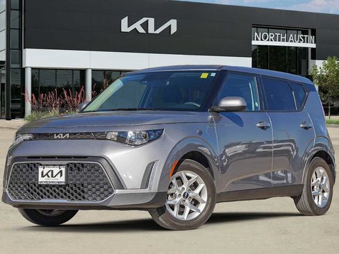 Certified 2024 Kia Soul LX w/ Option Group 015 image 1