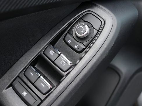 Used 2025 Subaru Crosstrek 2.5i Limited w/ Crosstrek Mirror Package image 22