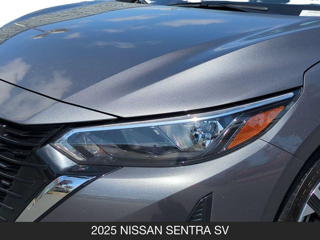 Certified 2025 Nissan Sentra SV FWD image 10