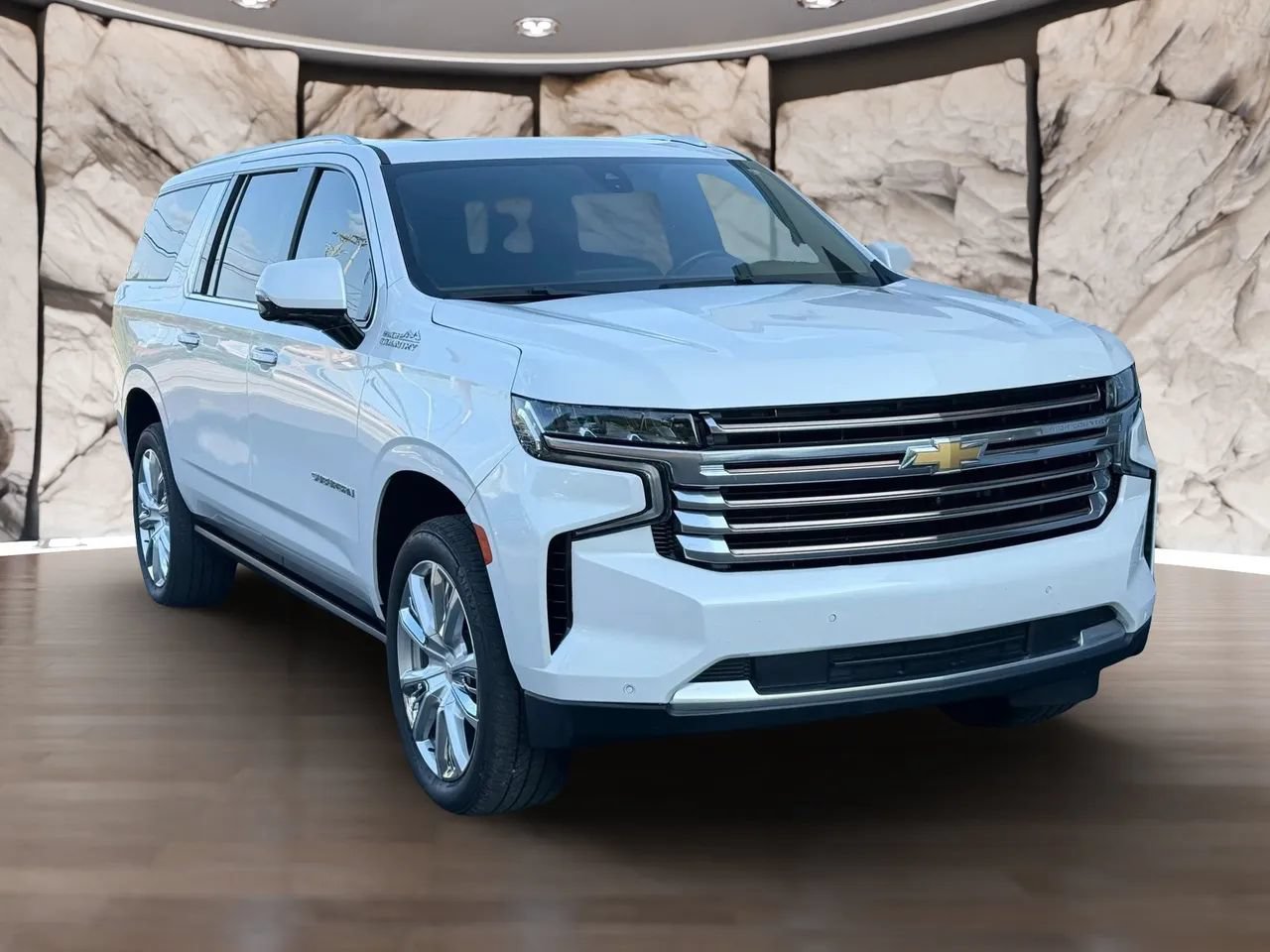 Used 2021 Chevrolet Suburban High Country w/ Premium Package AWD/4WD image 1