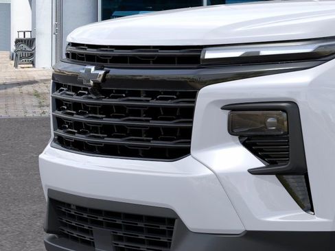 New 2026 Chevrolet Traverse LT FWD image 13