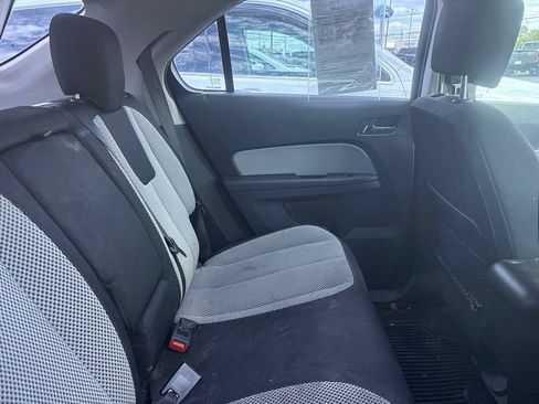 Used 2017 Chevrolet Equinox LS AWD/4WD image 22