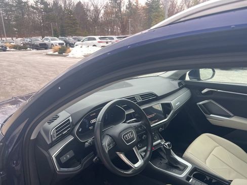 Used 2023 Audi Q3 2.0T Premium Plus image 48