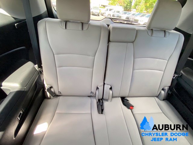 Used 2021 Honda Pilot Special Edition image 13