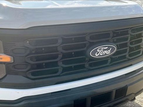 Used 2024 Ford F150 XL image 31