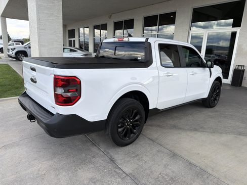 Used 2024 Ford Maverick Lariat w/ Black Appearance Package AWD/4WD image 5