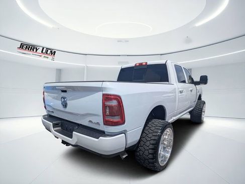 Used 2023 RAM 2500 Laramie AWD/4WD image 3