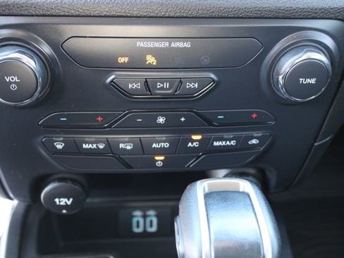 Used 2022 Ford Ranger XLT w/ Tremor Off-Road Package AWD/4WD image 35