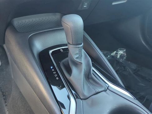 Certified 2025 Toyota Corolla LE image 14