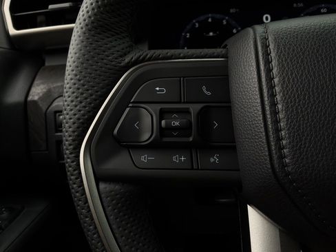 New 2026 Toyota Tacoma Limited AWD/4WD image 39