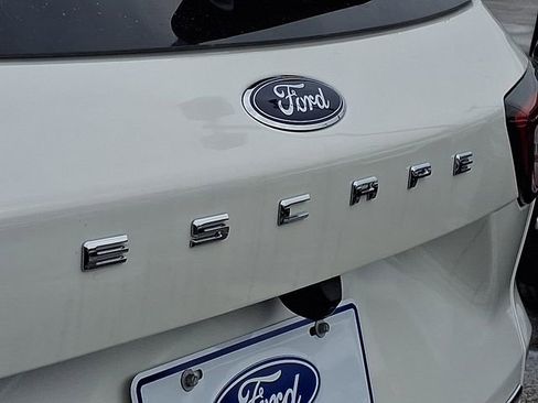 New 2026 Ford Escape ST-Line Select w/ Tech Pack #1 AWD/4WD image 11