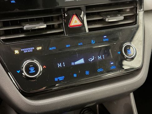 Used 2020 Hyundai Ioniq SEL image 23