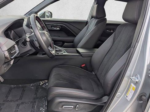 Certified 2025 Acura ADX A-Spec image 17