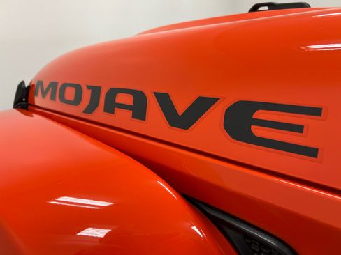 Used 2023 Jeep Gladiator Mojave w/ Cold Weather Group image 35