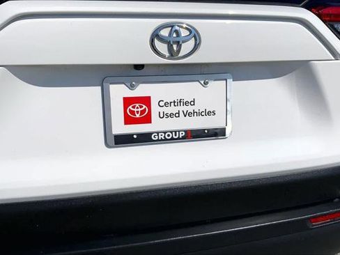 Certified 2025 Toyota RAV4 LE image 10