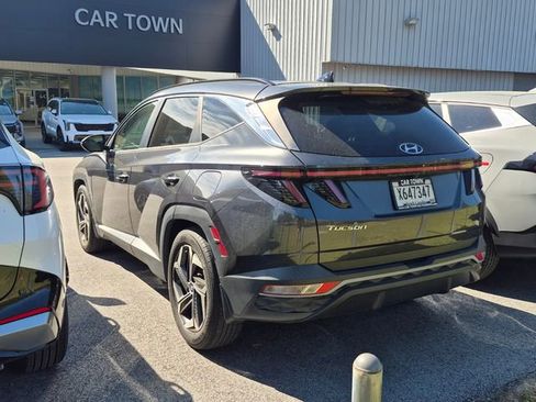 Used 2022 Hyundai Tucson SEL w/ Convenience + Premium Package image 2