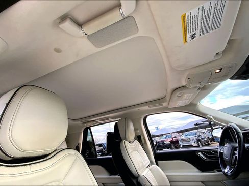 Used 2023 Lincoln Navigator L Black Label image 13