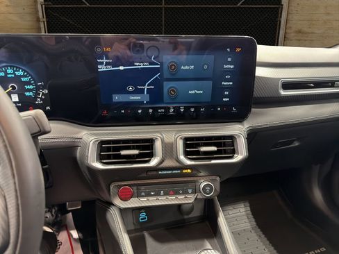 Used 2025 Ford Mustang GT Premium w/ GT Performance Package image 30