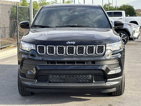 New 2025 Jeep Compass Sport image 4