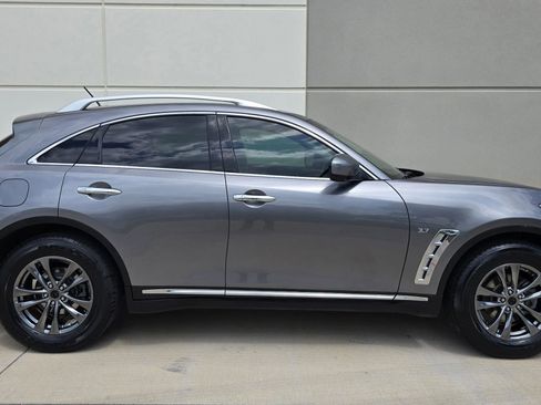 Used 2015 INFINITI QX70 2WD w/ Premium Package image 8