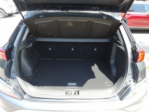 Certified 2022 Hyundai Kona Limited w/ Winter Weather Package FWD image 27