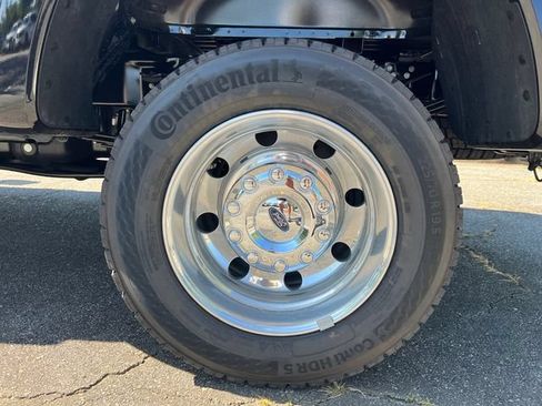 New 2026 Ford F450 Platinum w/ FX4 Off-Road Package AWD/4WD image 21