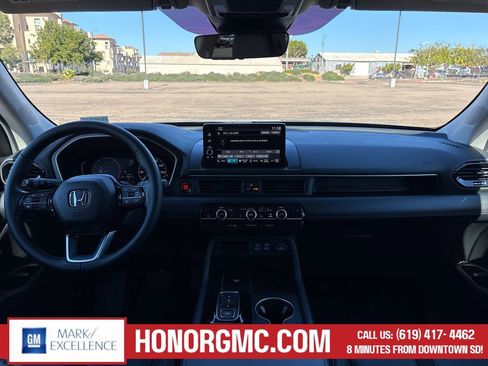 Used 2025 Honda Pilot EX-L image 29
