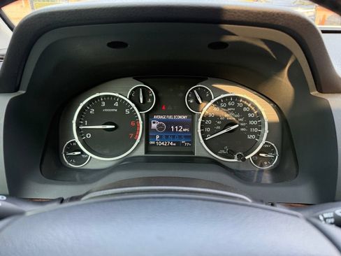 Used 2017 Toyota Tundra Limited w/ Limited Premium Package AWD/4WD image 14