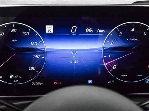 Used 2024 Mercedes-Benz CLE 450 4MATIC Coupe image 11