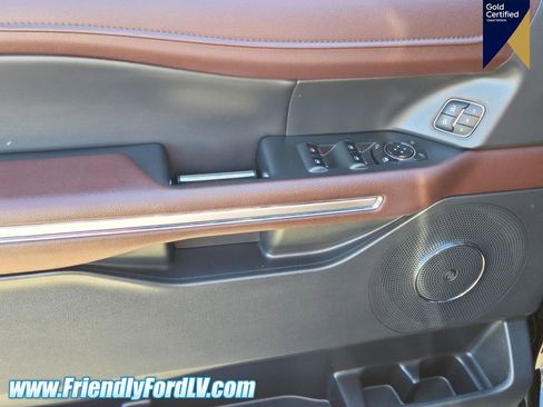 Certified 2024 Ford Expedition Limited image 18