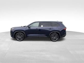 New 2026 Toyota Grand Highlander AWD Hybrid video 2