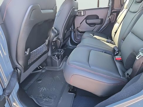 New 2025 Jeep Wrangler Unlimited Rubicon w/ Safety Group AWD/4WD image 69