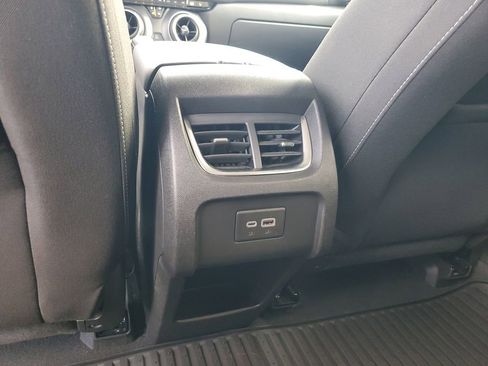 Used 2024 Chevrolet Blazer LT image 11